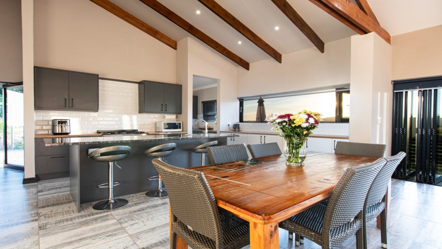 3 Bedroom Property for Sale in Knysna Heights Western Cape